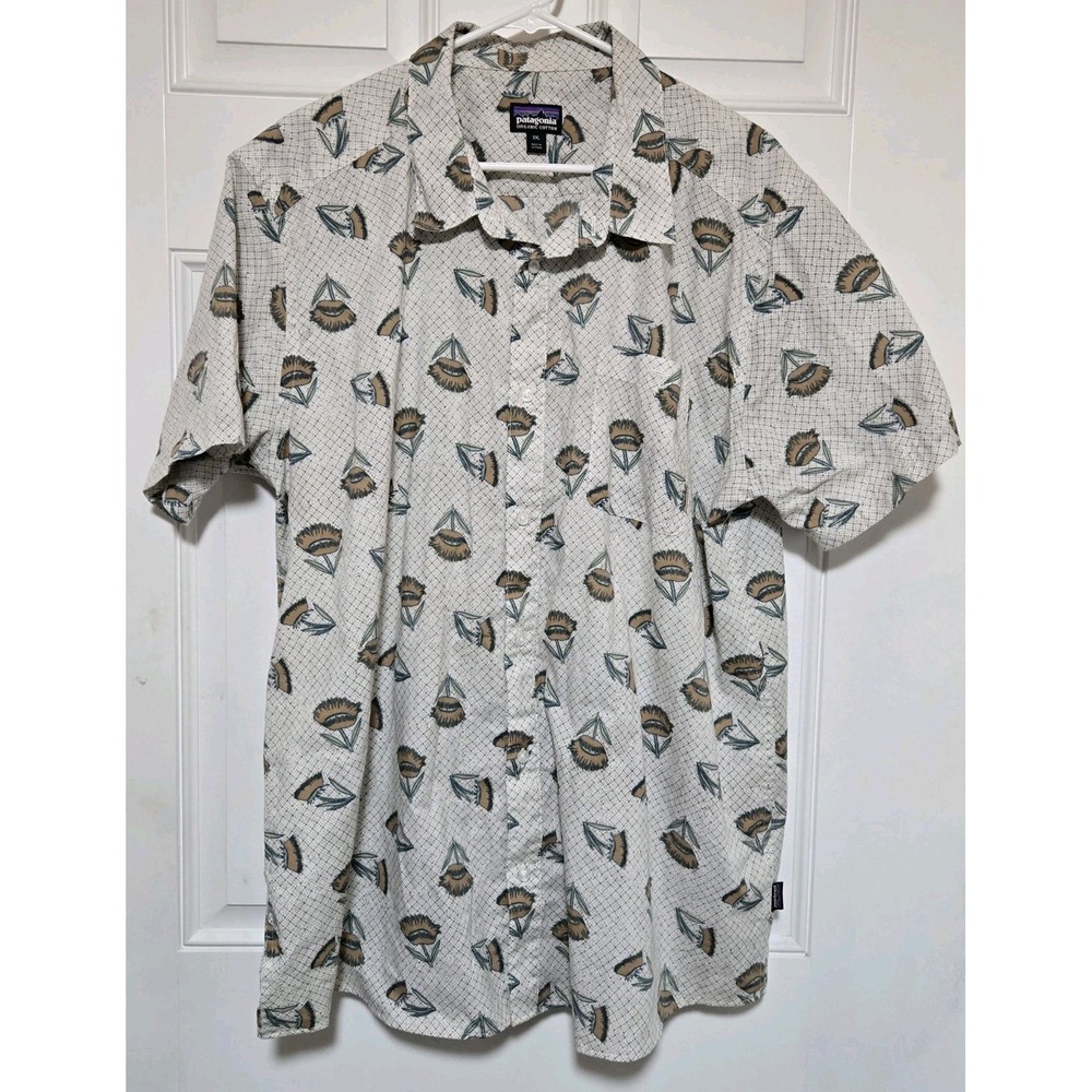 Patagonia Shirt Button Up Mens Size XXL Sunflower Print Hawaiian Organic Cotton